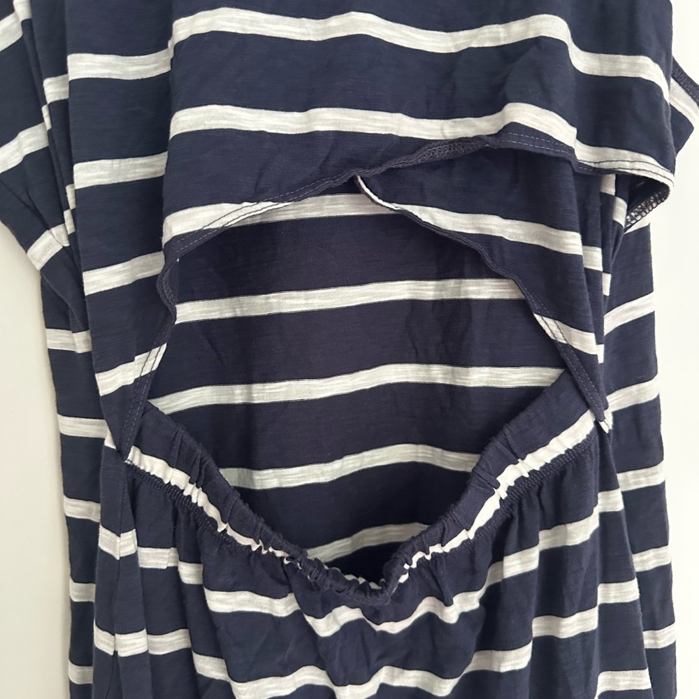 NWT | T.La/Anthro | Woman’s Sz XL | Blue and White Striped Dress with Cut Out - Picture 3 of 6